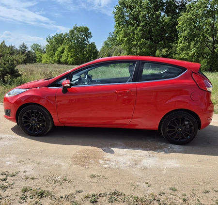 Ford Fiesta cena 18900 przebieg: 179000, rok produkcji 2013 z Czarnków małe 211